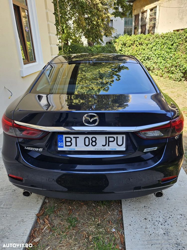 Mazda 6 - 12