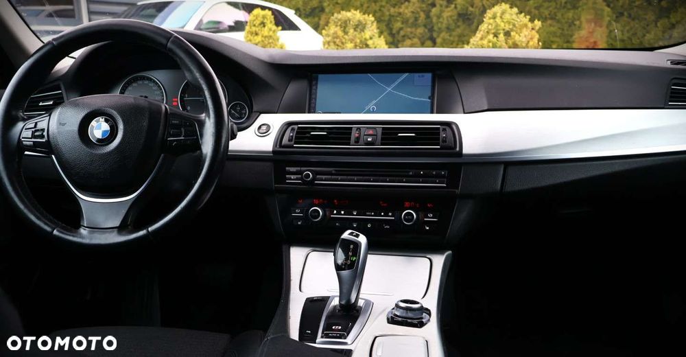 BMW Seria 5 - 14