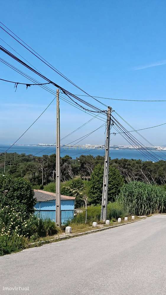 Terreno com vista mar para construção de prédio - Grande imagem: 3/4