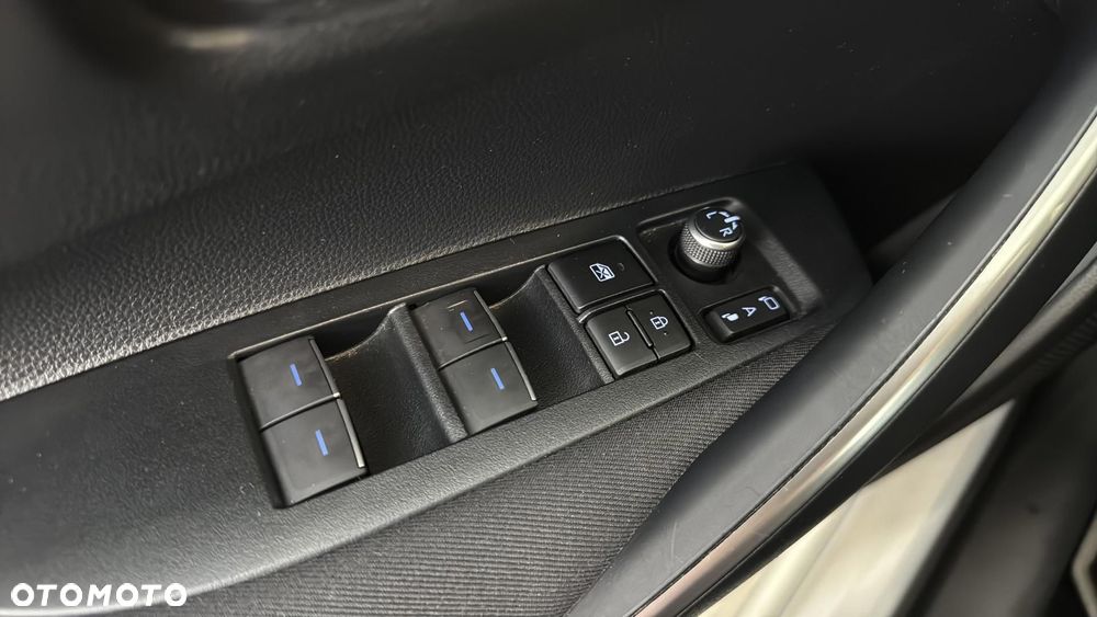 Toyota Corolla 1.8 Hybrid GPF Comfort - 27
