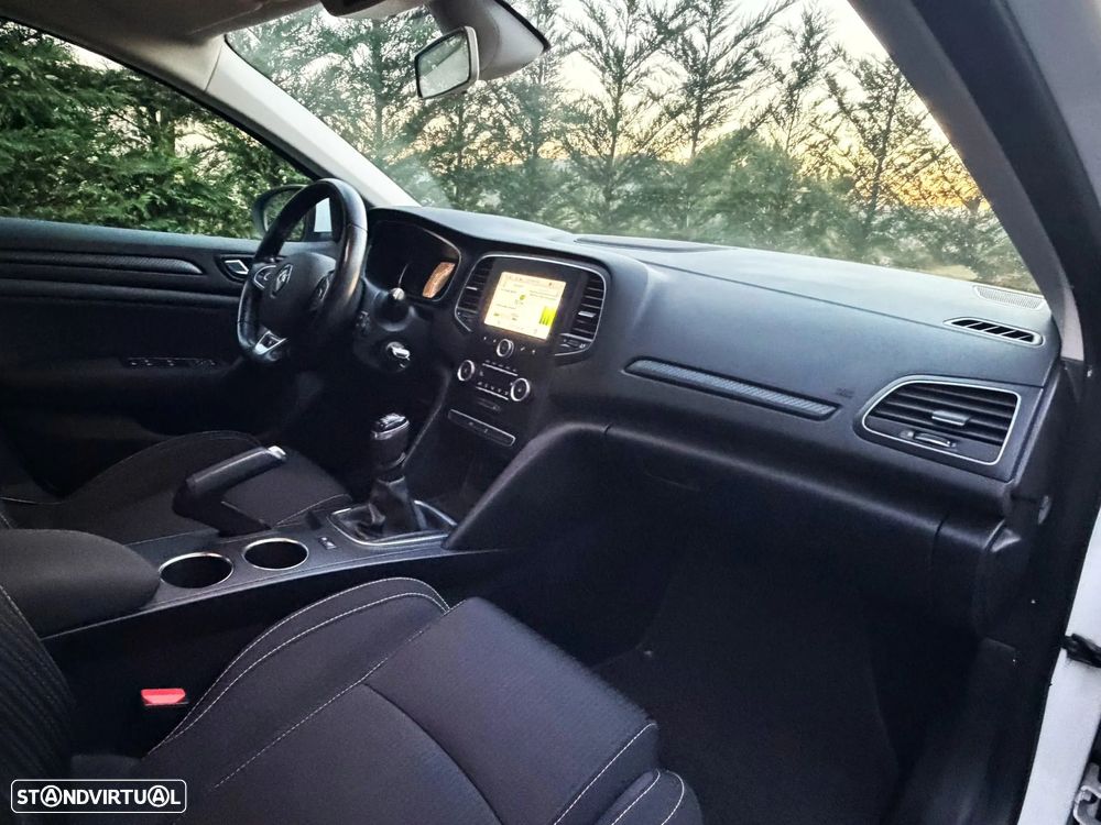 Renault Mégane Sport Tourer ENERGY dCi 110 INTENS - 12