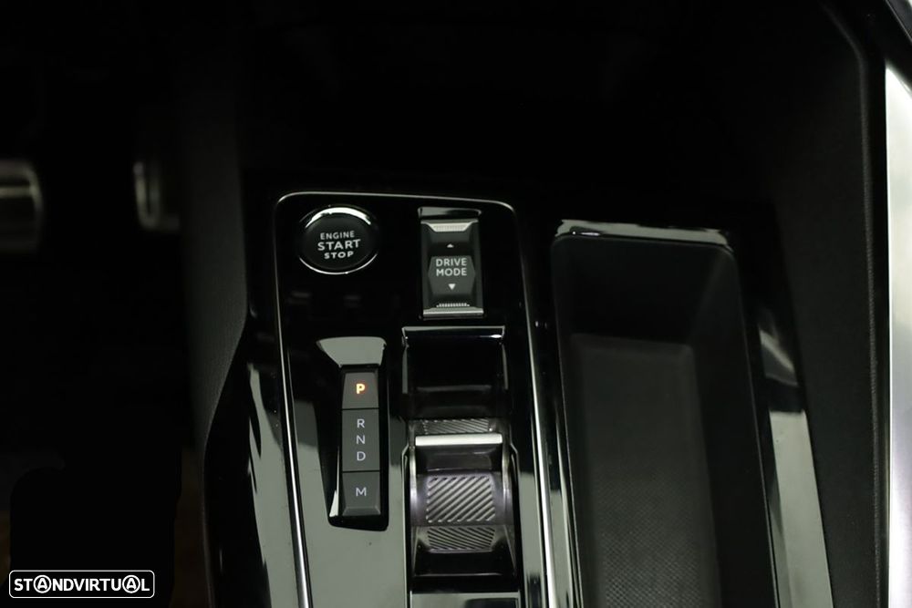 Peugeot 3008 1.2 Hybrid GT e-DCS6 - 14
