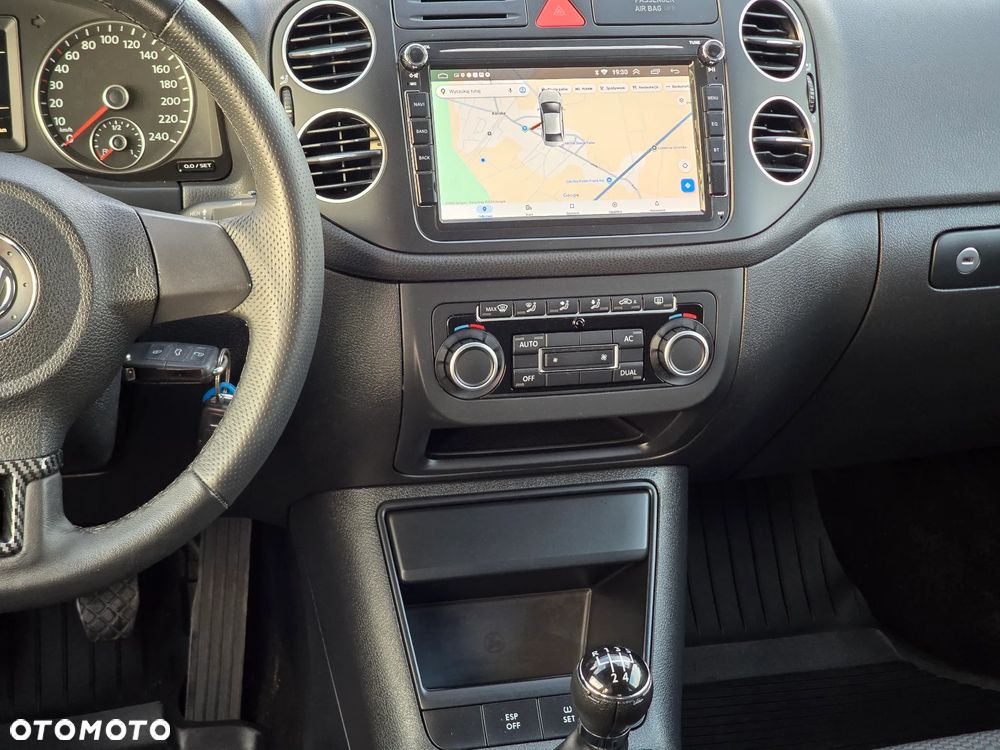 Volkswagen Golf Plus 2.0 TDI Comfortline - 37