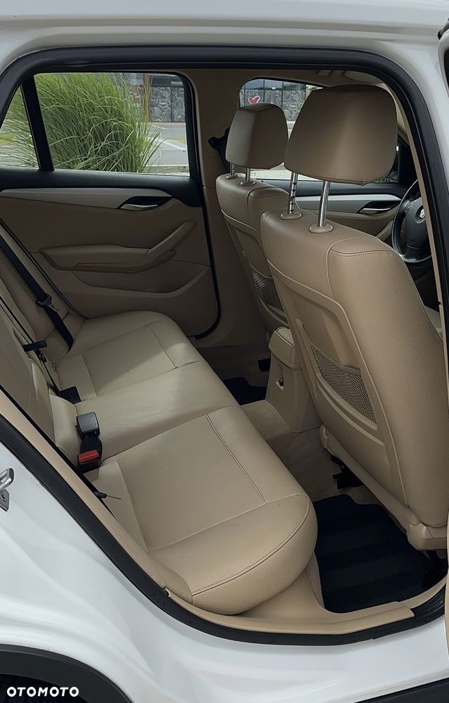 BMW X1 - 18