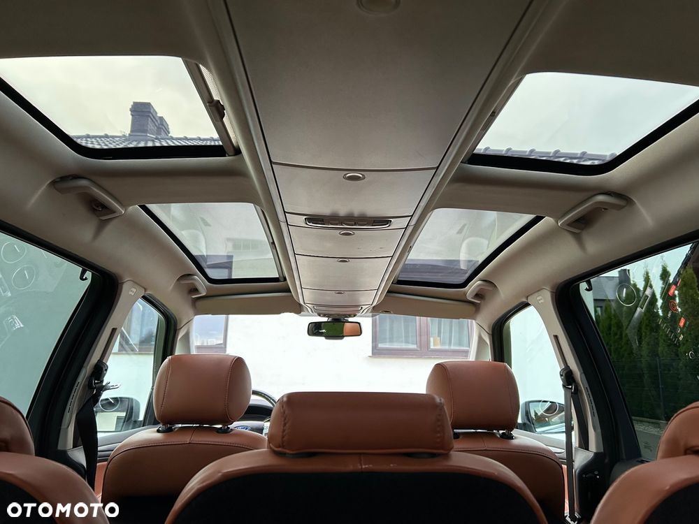 Ford Galaxy - 17