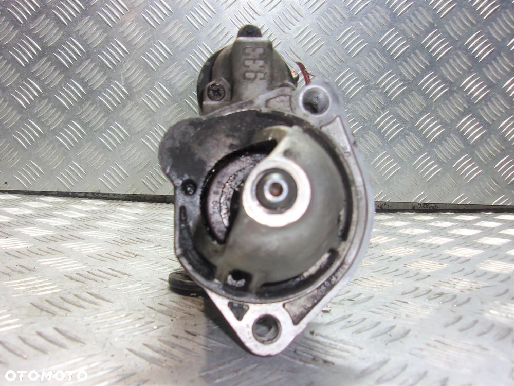 Audi 80 B3 B4 100 A6 C4 A4 B5 B6 - rozrusznik 1.6 1.8 1.8T 2.0 - 1