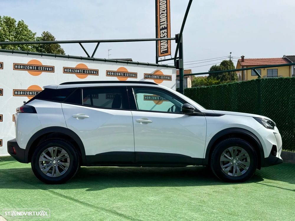 Peugeot e-2008 50 kWh SE Style - 13