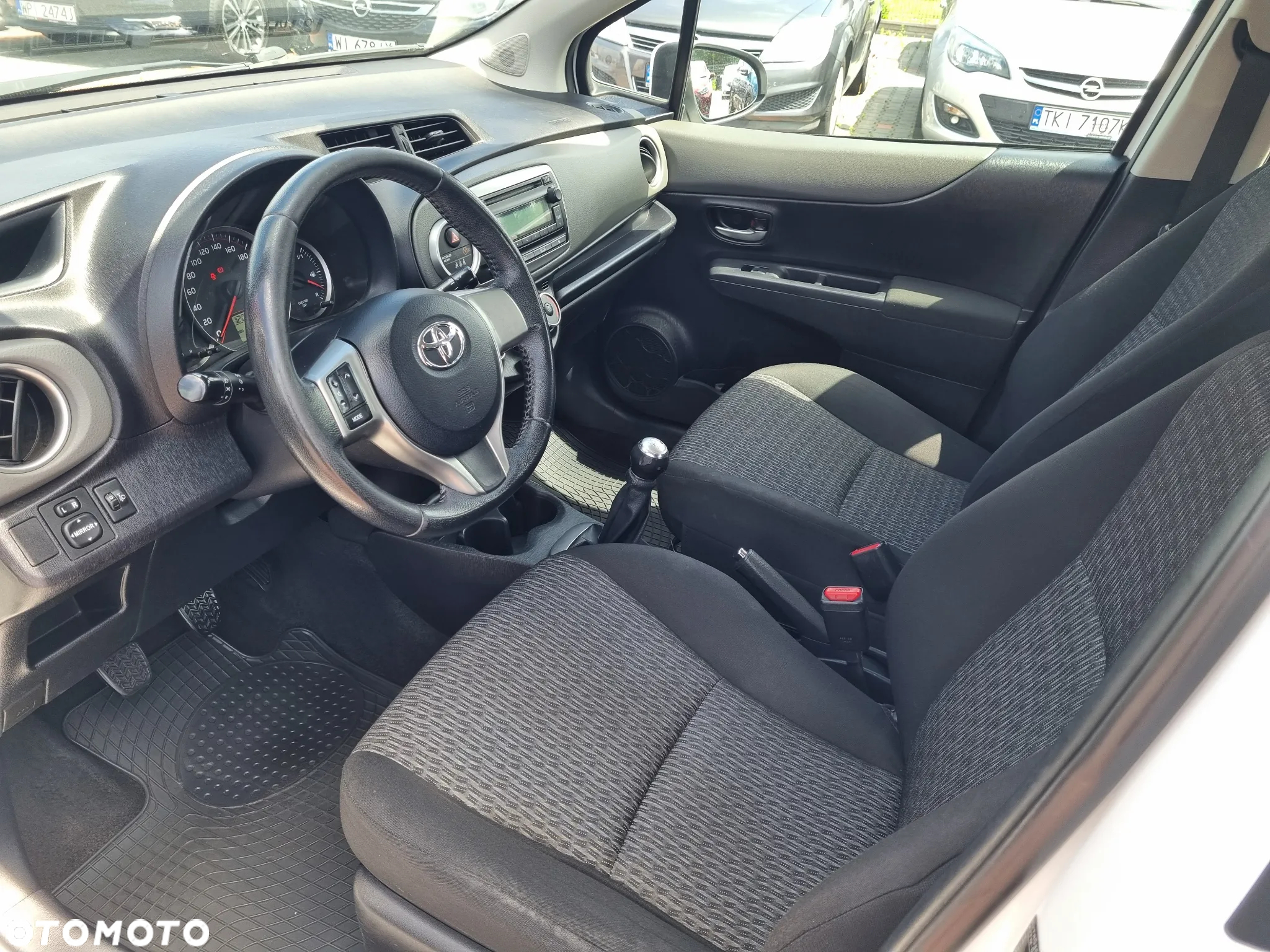 Toyota Yaris 1.0 Active - 11