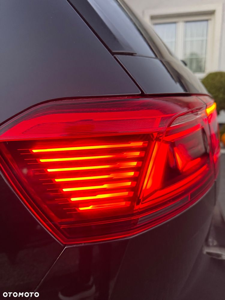 Volkswagen Passat 2.0 TDI Elegance DSG - 23