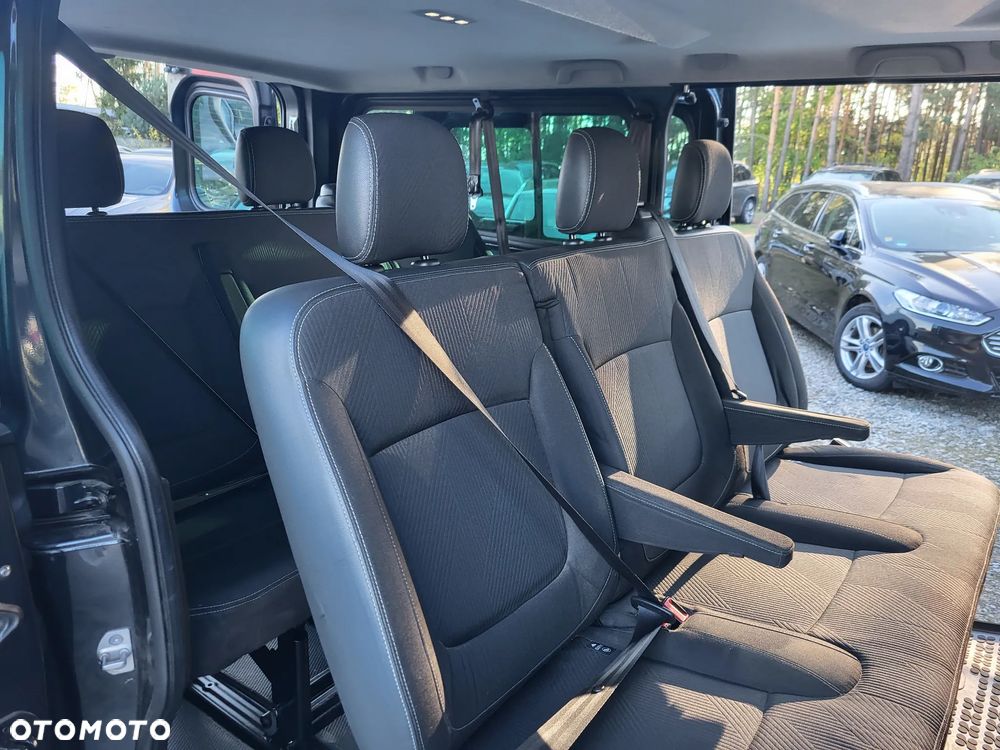 Renault Trafic SpaceClass 2.0 dCi - 9