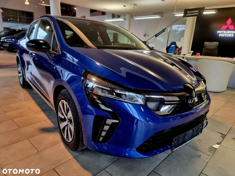 Mitsubishi Colt 1.0T Invite - 4