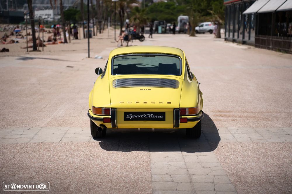 Porsche 911 Série F - 15