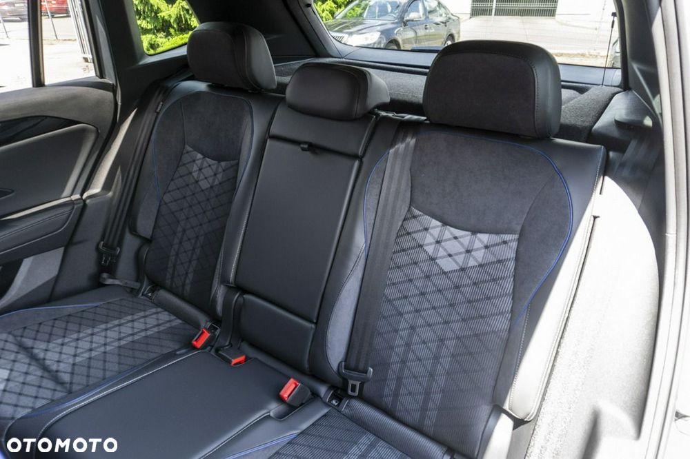 Volkswagen Tiguan - 19