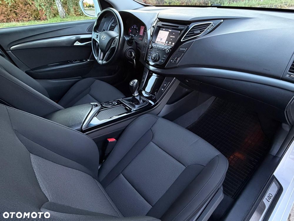 Hyundai i40 Kombi 1.7 CRDi Trend - 14
