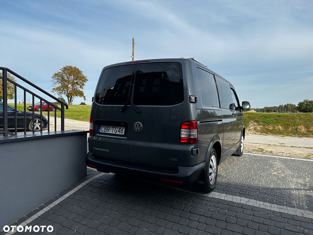 Volkswagen Transporter - 2