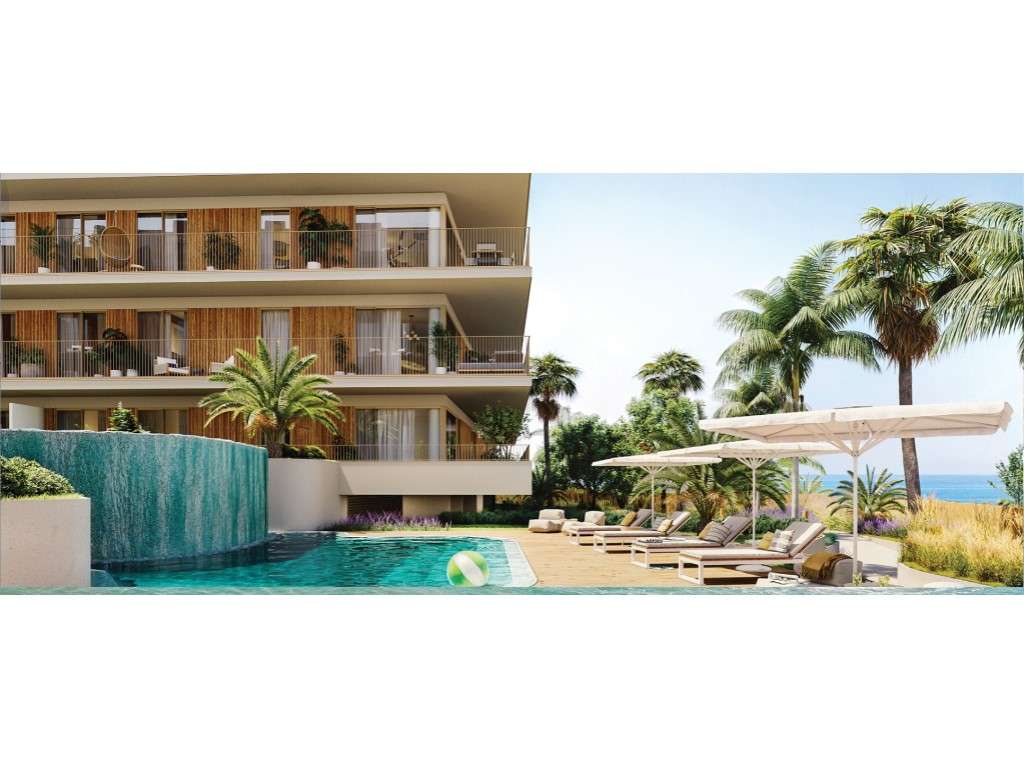 Excelente Apartamento T2, NOVO! Primeira linha do mar, com 2 estaci... - Grande imagem: 3/26