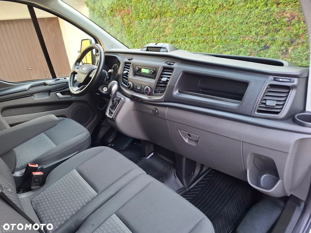 Ford TRANSIT CUSTOM - 10