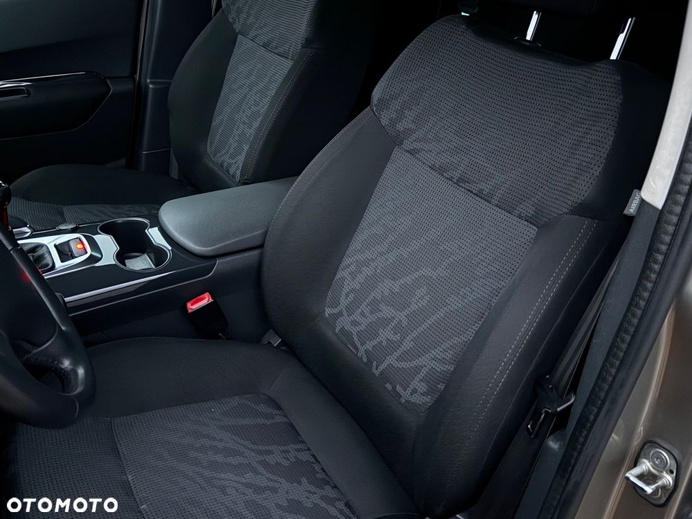 Peugeot 3008 1.6 Style - 15