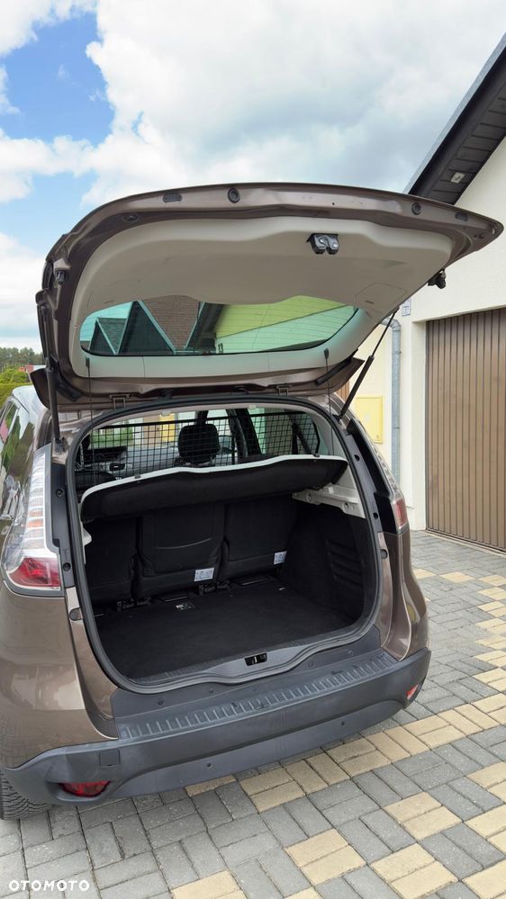 Renault Scenic 1.6 16V 110 Authentique - 3
