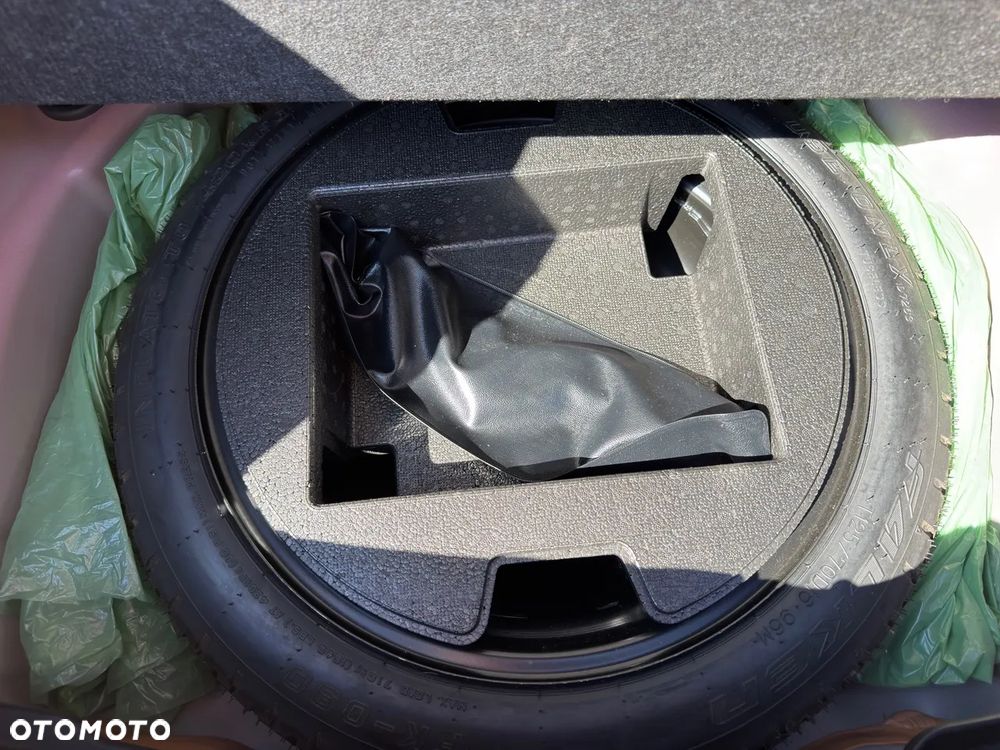 Toyota Yaris Hybrid 1.5 Comfort - 19