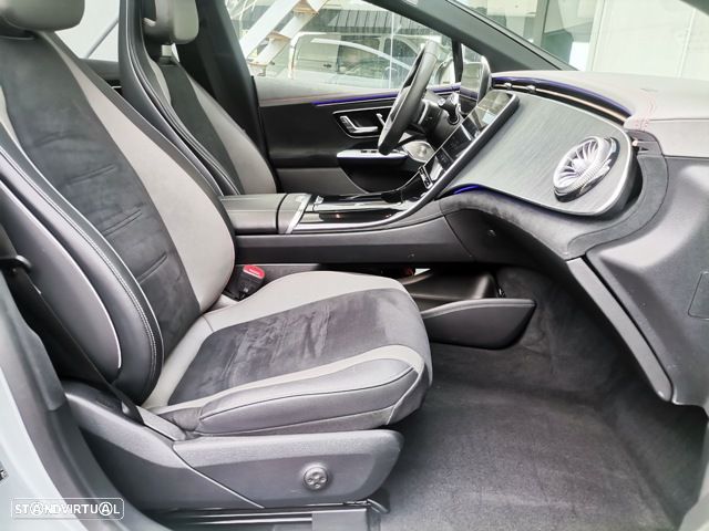 Mercedes-Benz EQE 300 AMG Line - 16