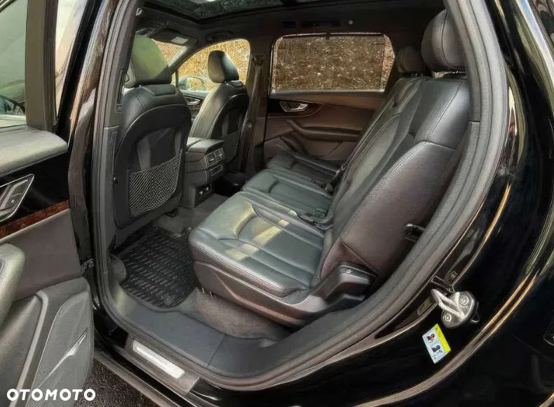 Audi Q7 - 16