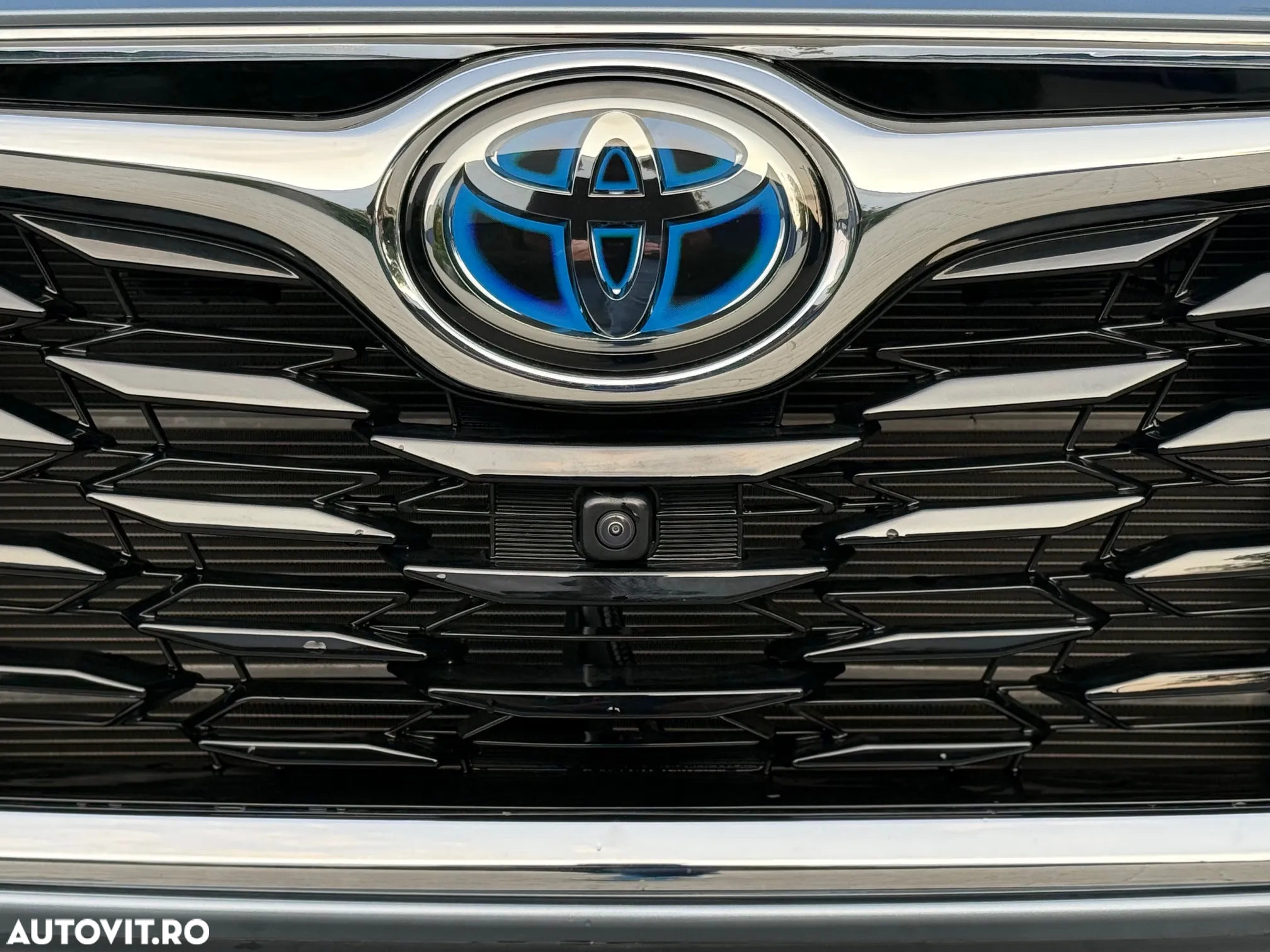 Toyota Highlander 2.5 L Hybrid Dynamic Force 248CP Luxury Pearly - 9
