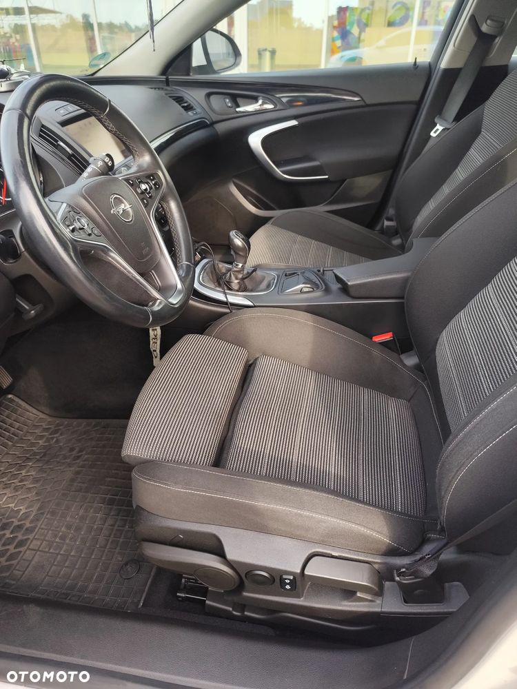 Opel Insignia - 9