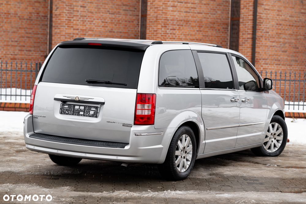 Chrysler Grand Voyager 2.8 CRD Limited - 10