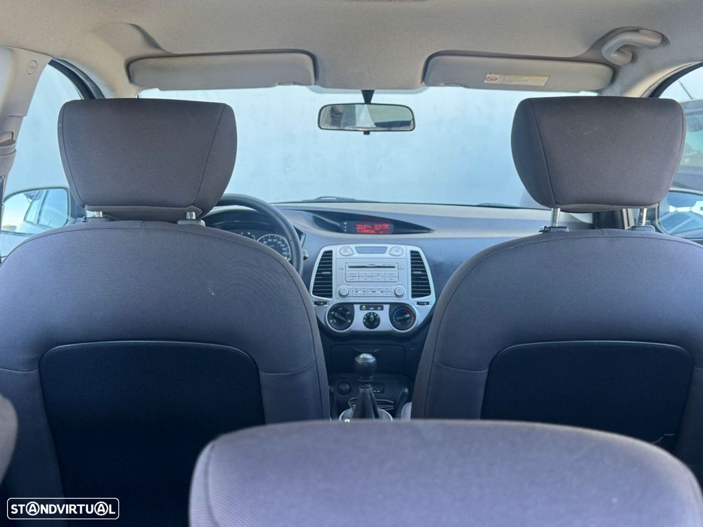 Hyundai i20 - 8