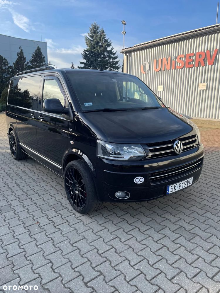 Volkswagen Multivan - 2