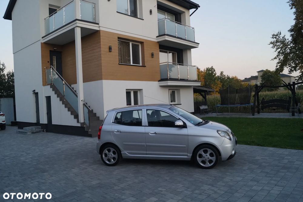 Kia Picanto - 28