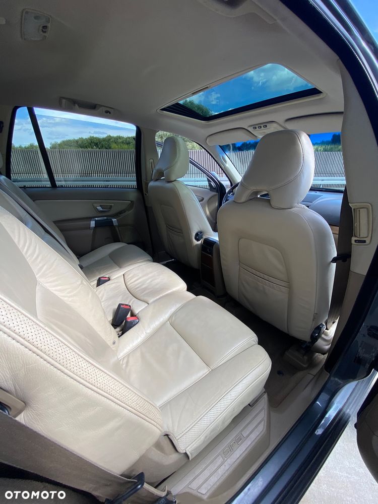 Volvo XC 90 - 13