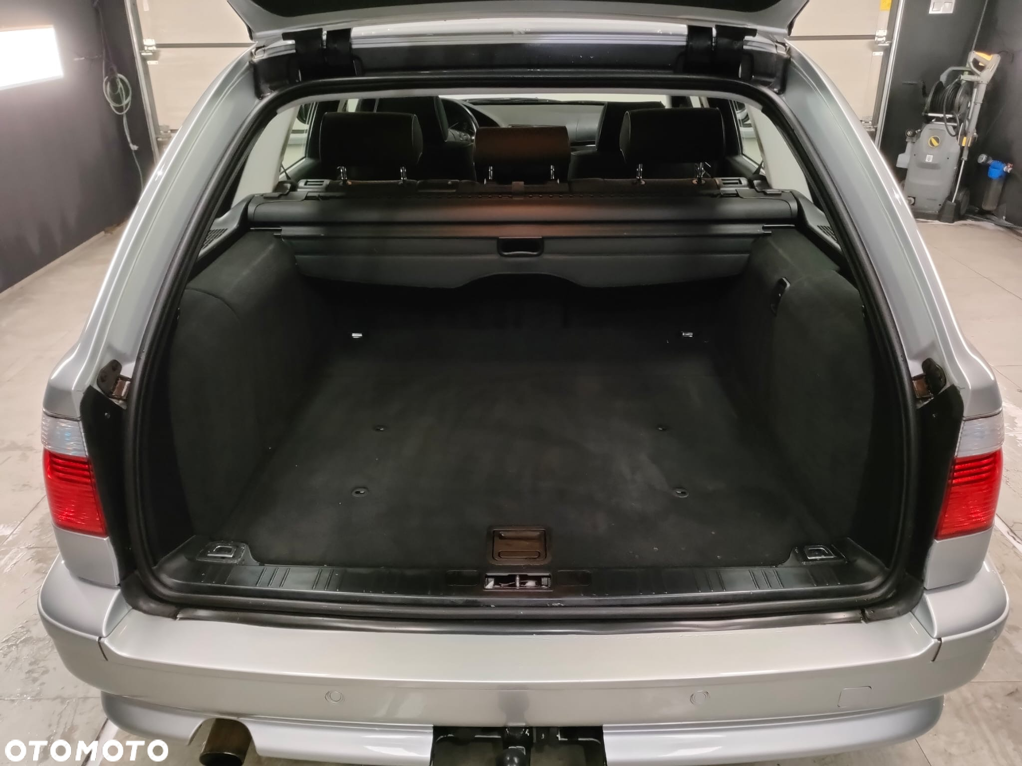 BMW Seria 5 525i - 23