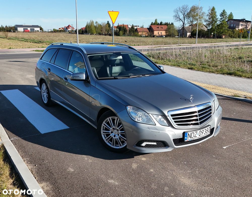 Mercedes-Benz Klasa E 250 CDI DPF BlueEFFICIENCY Automatik Avantgarde - 1