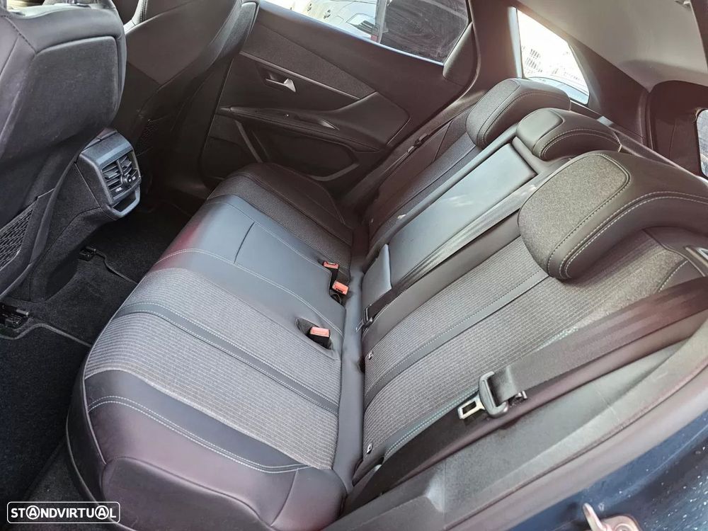 Peugeot 3008 1.6 Hybrid Allure Pack e-EAT8 - 9