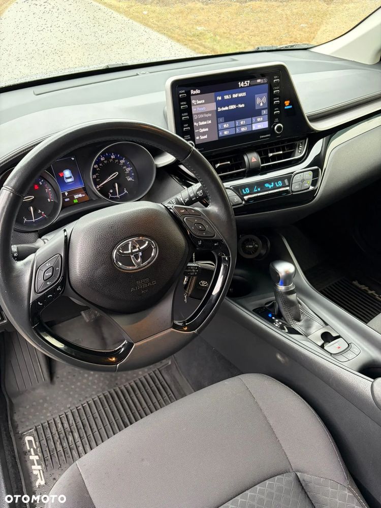 Toyota C-HR - 22