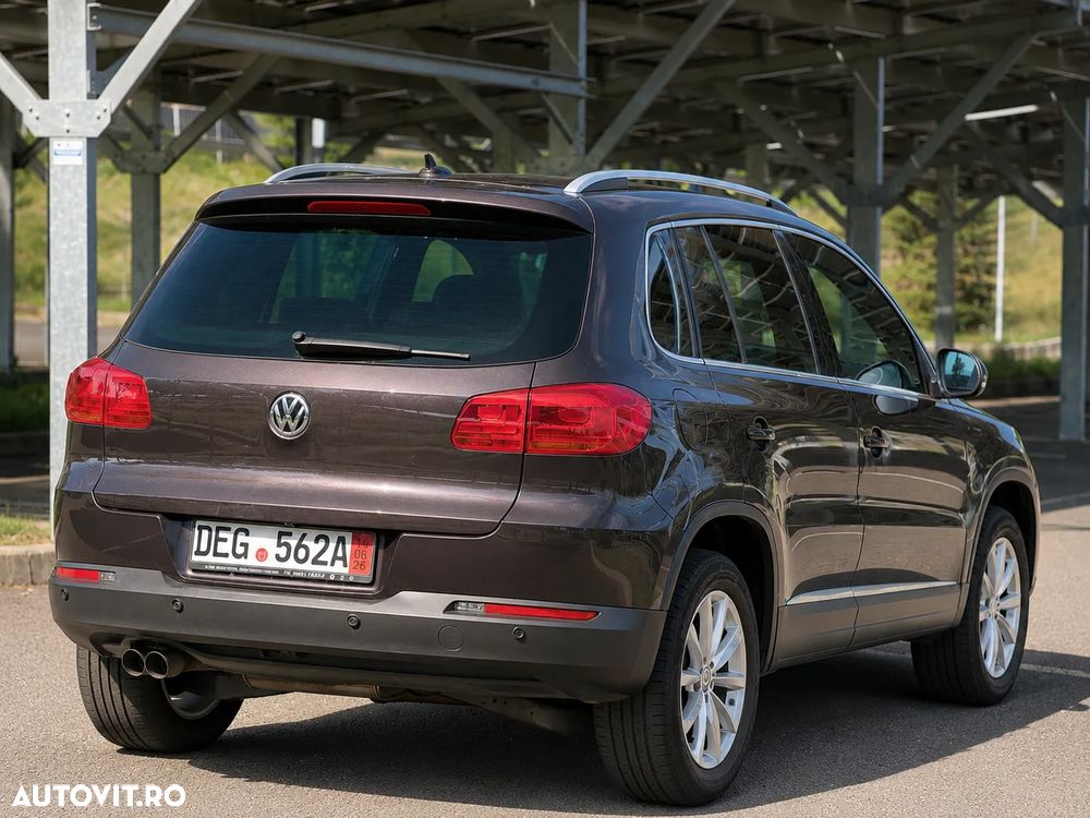 Volkswagen Tiguan - 9