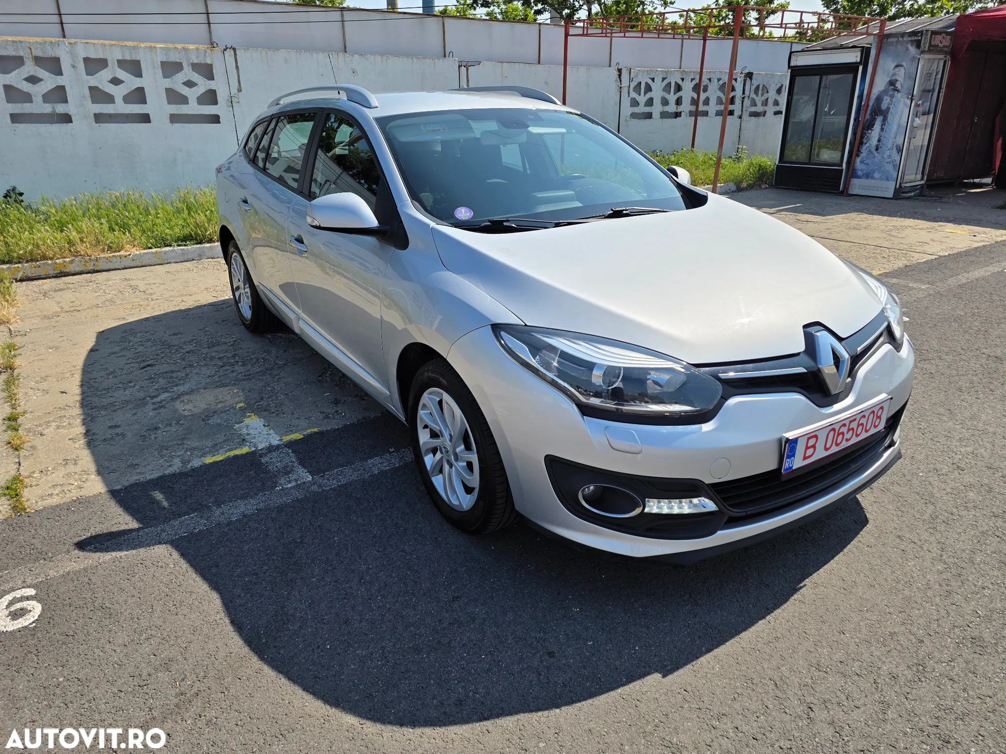 Renault Megane Grandtour ENERGY TCe 115 Start & Stop Authentique - 14