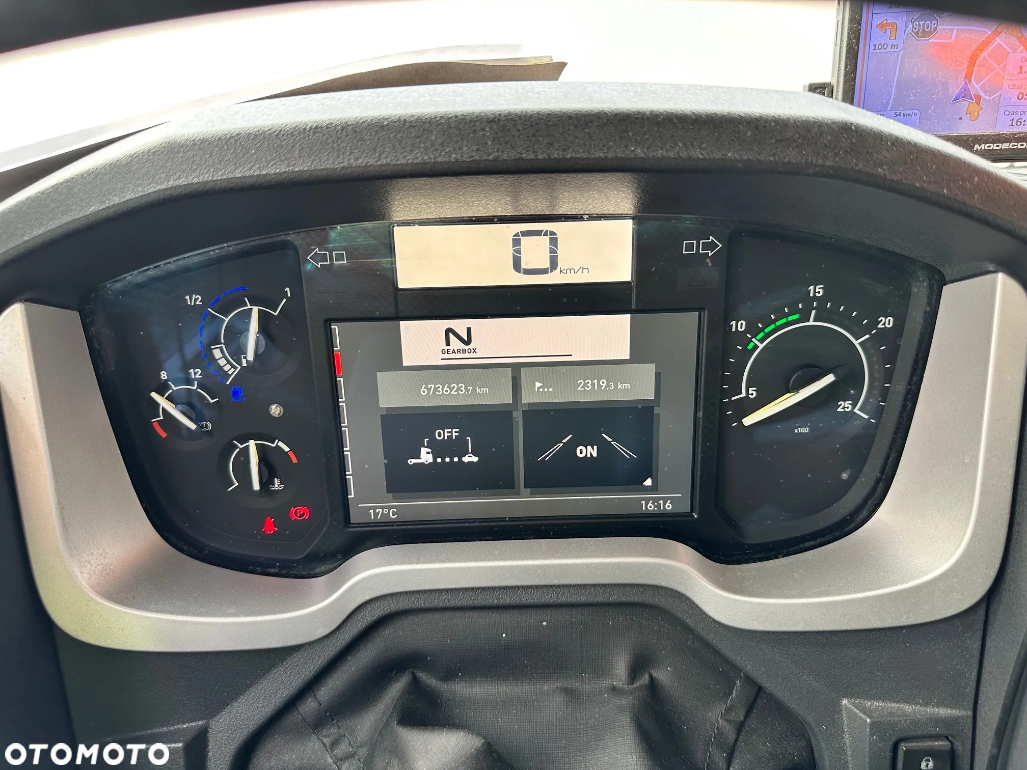 Renault T 520 - 8