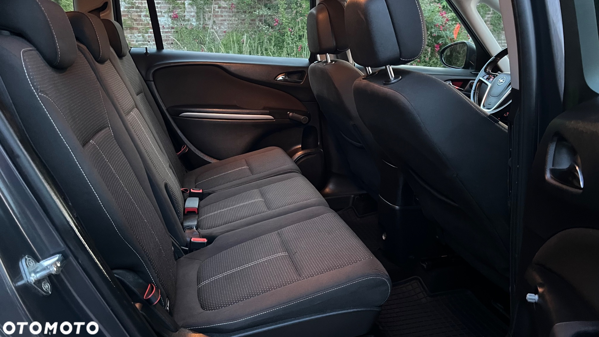 Opel Zafira - 13
