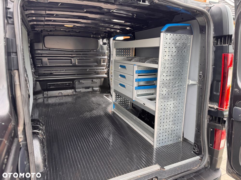 Renault Trafic - 8