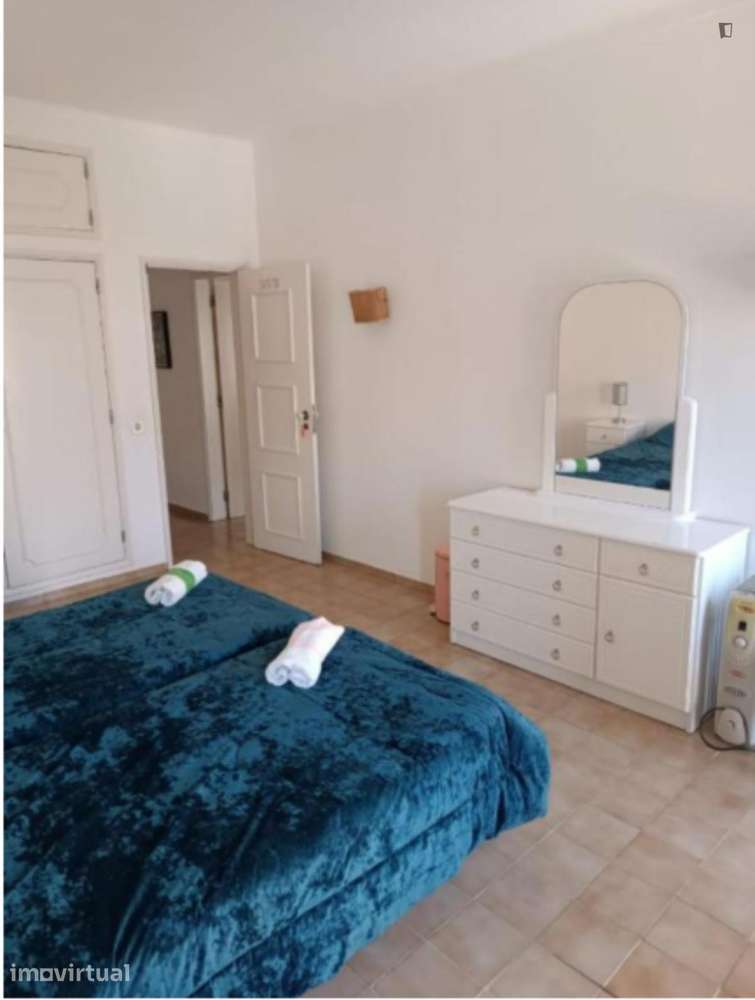 Quarto - localizado em Portimao - Grande imagem: 5/14