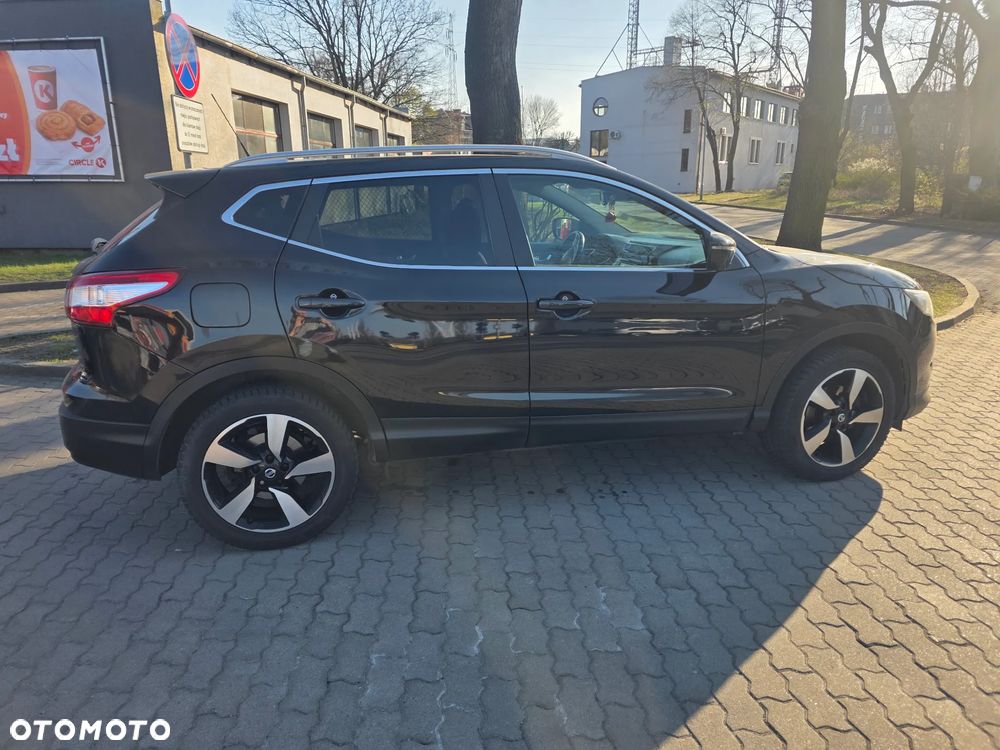 Nissan Qashqai - 21