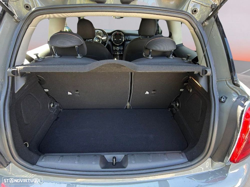 MINI 3 Portas One D - 16