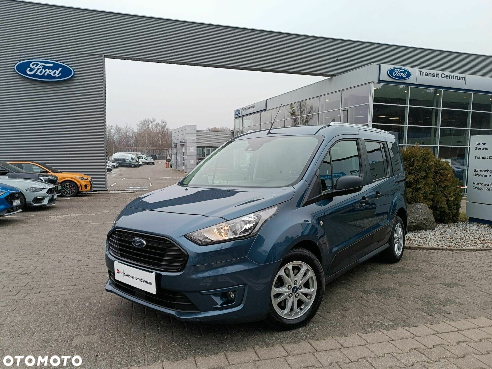 Ford Tourneo Connect 1.5 EcoBlue Trend PowerShift - 2