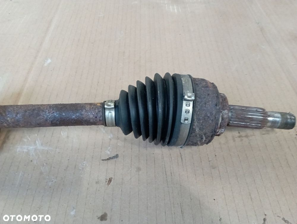 DACIA SANDERO II 2 PÓŁOŚ PRAWA DŁUGA - 2