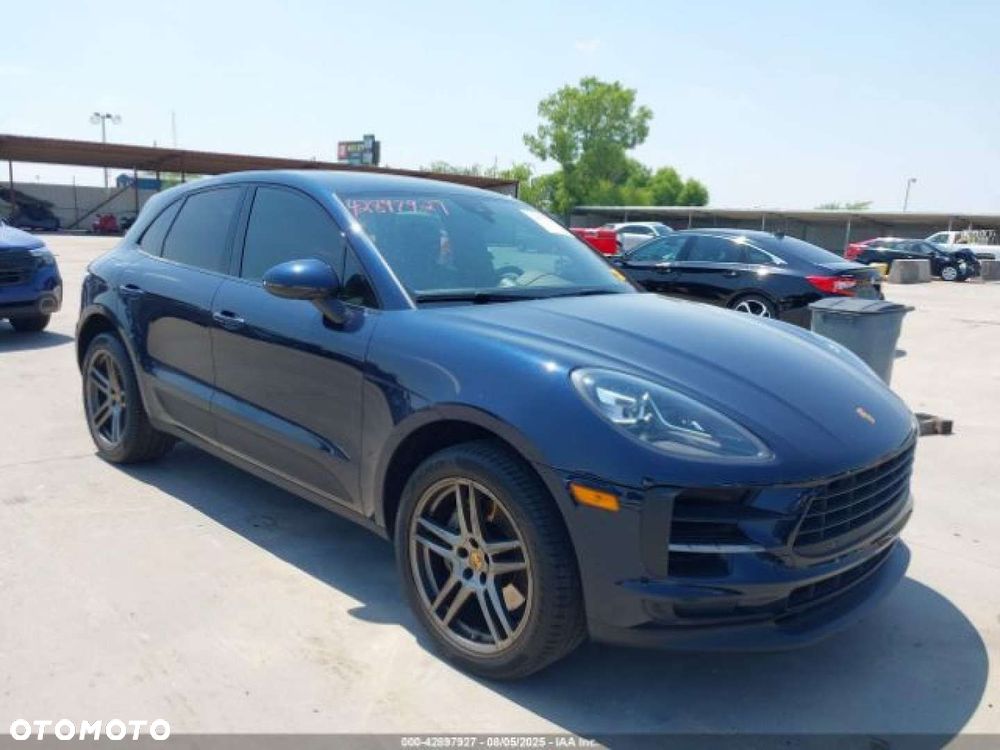 Porsche Macan - 3