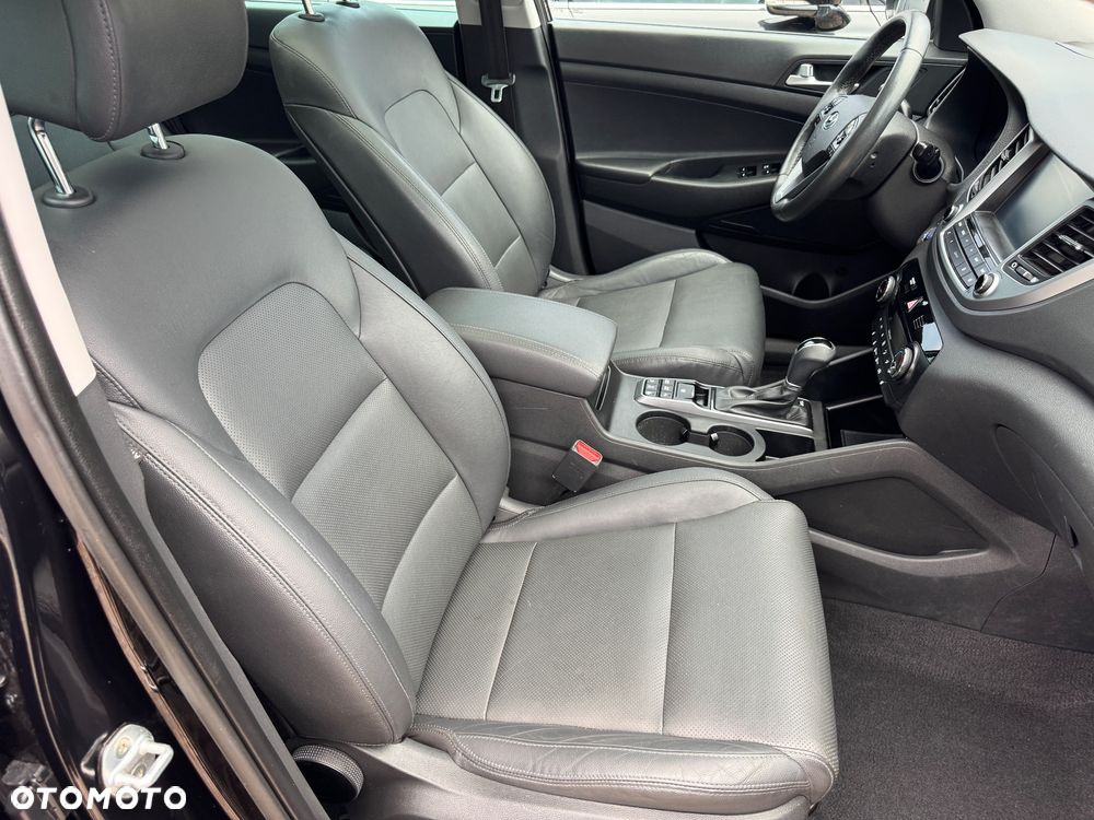 Hyundai Tucson 2.0 CRDI Premium 4WD - 34