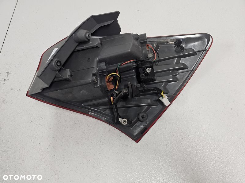 HYUNDAI IX20 LAMPA LEWY TYŁ LEWA TYLNA W BŁOTNIK 92401-1K0 - 4